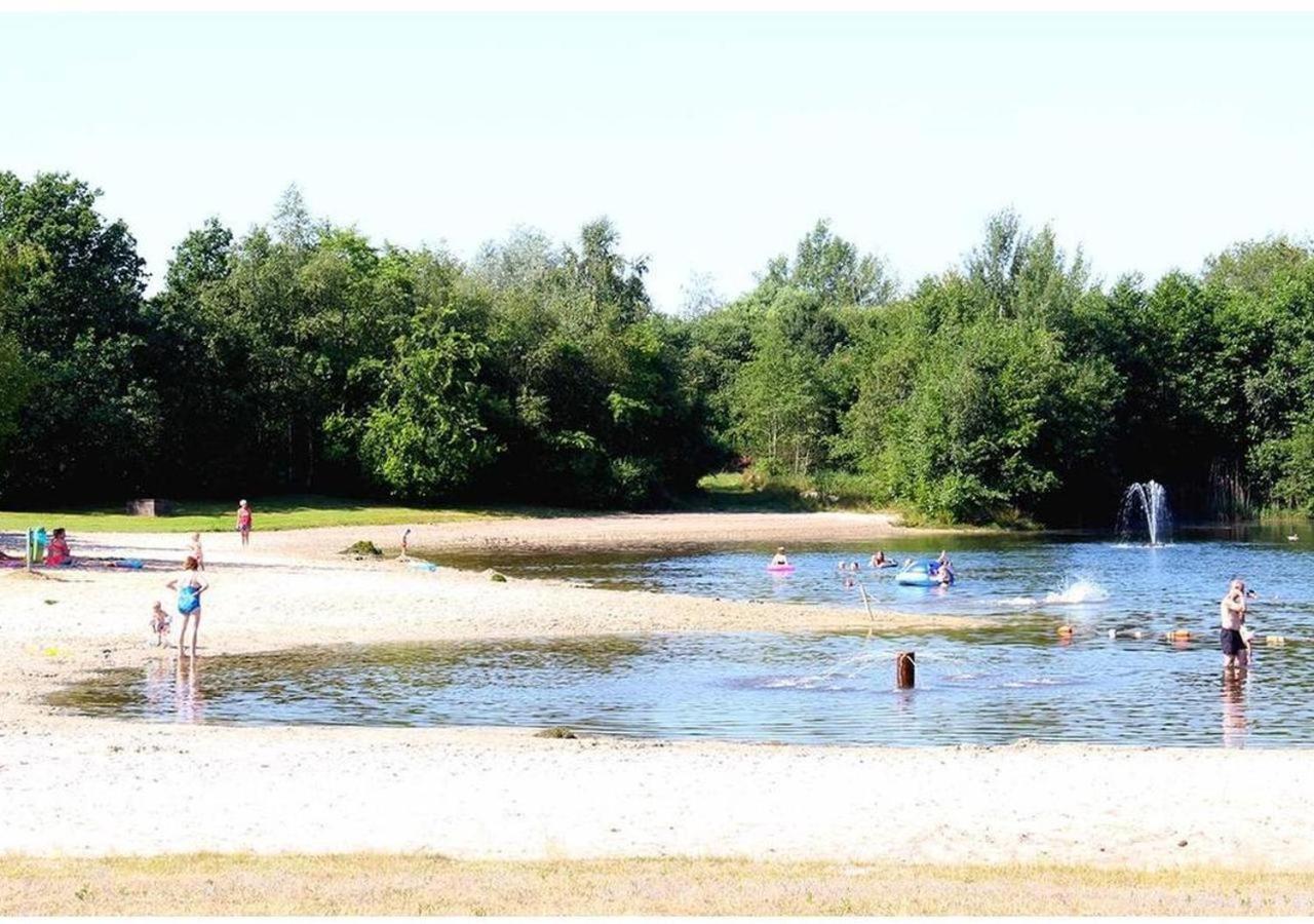 Comfortabel Chalet In Nationaal Park Wateren Kültér fotó
